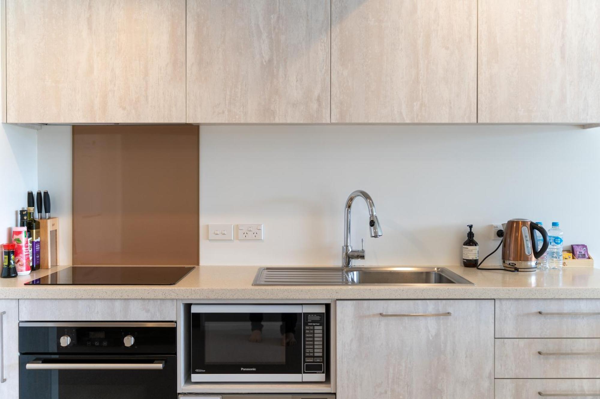 Blackrock Apartments Квинстаун Экстерьер фото